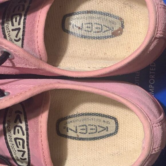 Keen Breast Cancer awareness Shoes - Picture 6 of 7